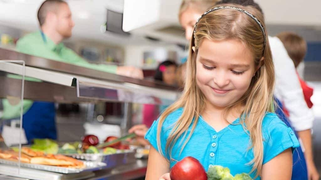 reconnaissance faciale école à la cantine